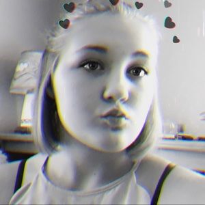 Meet your Posher, Brianna